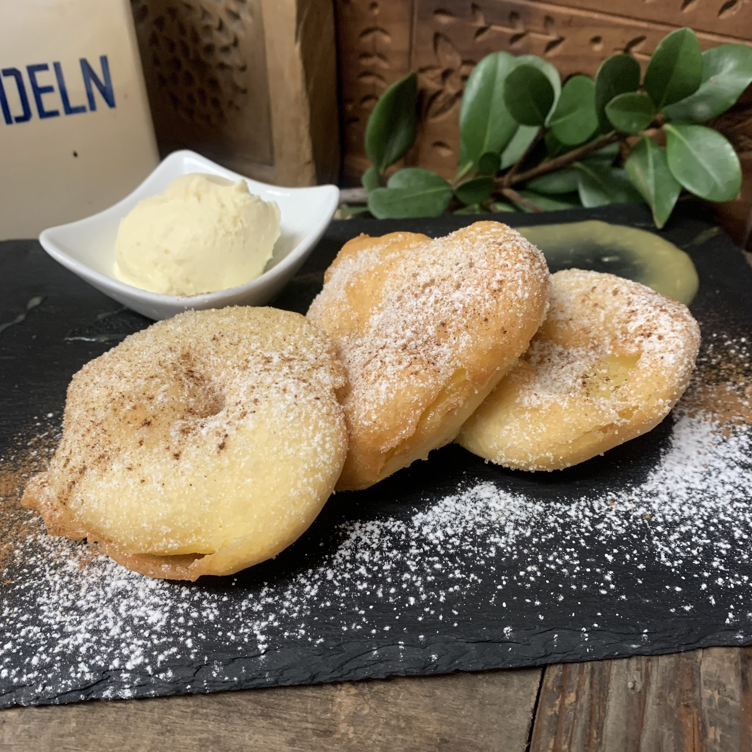 frittelle dolci ristorante altoatesino Milano
